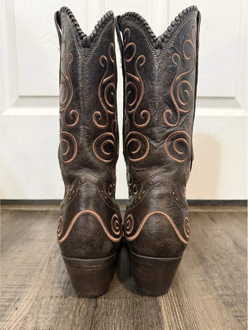 Ariat Cowgirl Boots Brown Embroidery Western Snip Toe Whipstitch Women Sz 11B